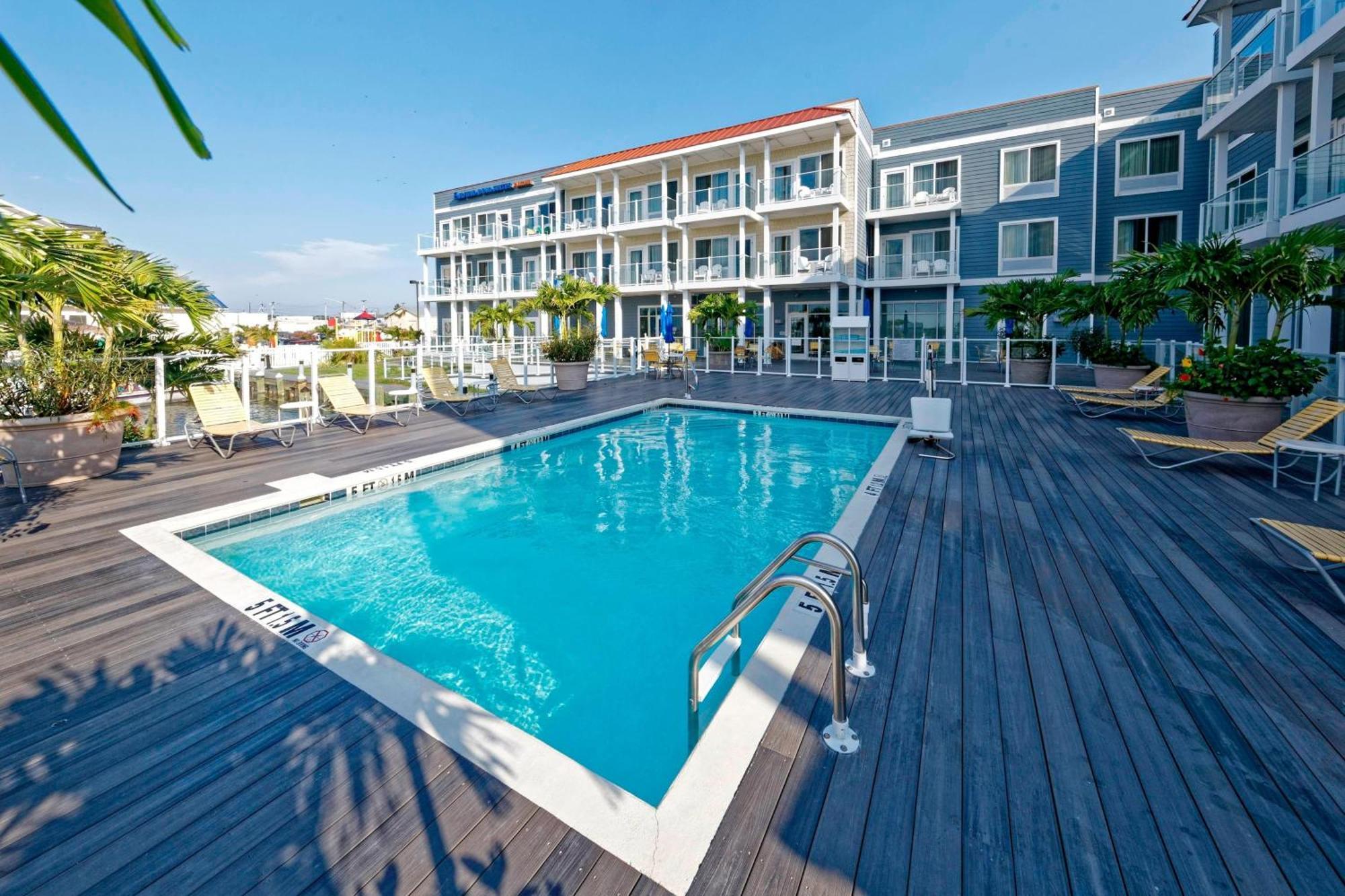 Fairfield Inn & Suites By Marriott Chincoteague Island Waterfront Ngoại thất bức ảnh